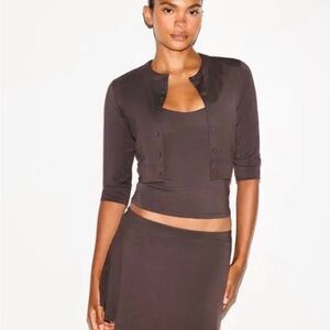 SKIMS Smooth Lounge Cropped Cardigan